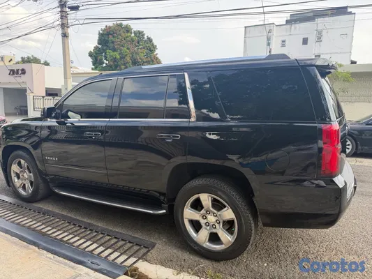 2017 Chevrolet Tahoe — foto 7 / 10