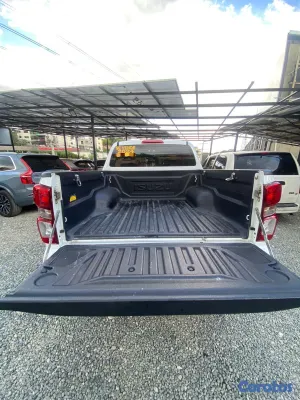 2024 Isuzu Dmax — foto 3 / 10