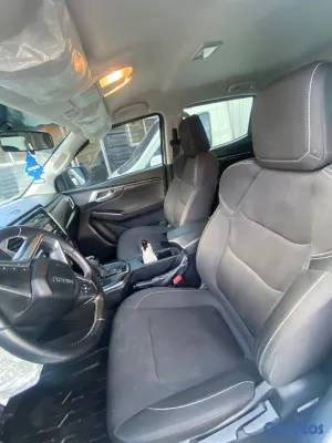 2024 Isuzu Dmax — foto 7 / 10
