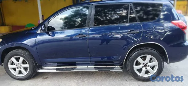 2006 Toyota Rav-4 — foto 7 / 9