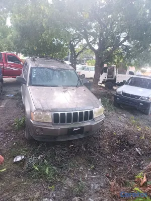 2005 Jeep Cherokee