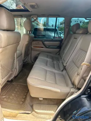 2004 Toyota Land Cruiser — foto 8 / 10