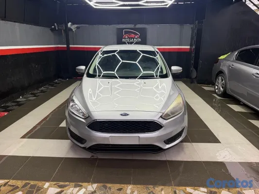 2016 Ford Focus — foto 5 / 11