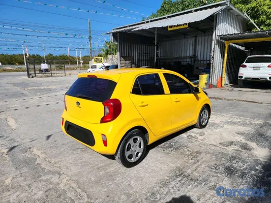 2020 Kia Morning — foto 8 / 11