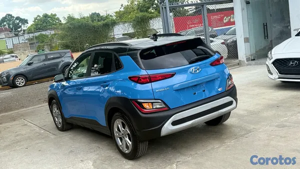2022 Hyundai KONA — foto 3 / 11