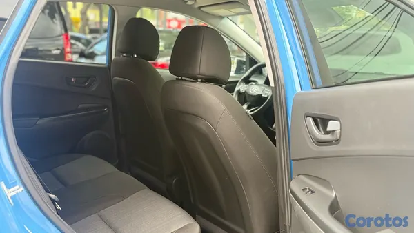 2022 Hyundai KONA — foto 8 / 11