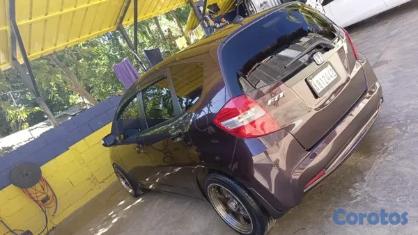 2013 Honda Fit — foto 6 / 6