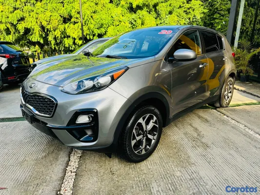 2020 Kia Sportage — foto 2 / 10