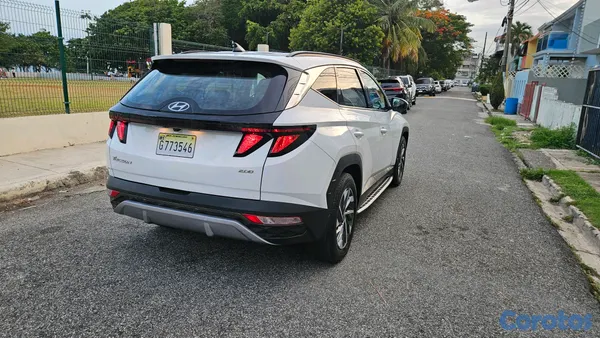 2021 Hyundai Tucson — foto 9 / 12