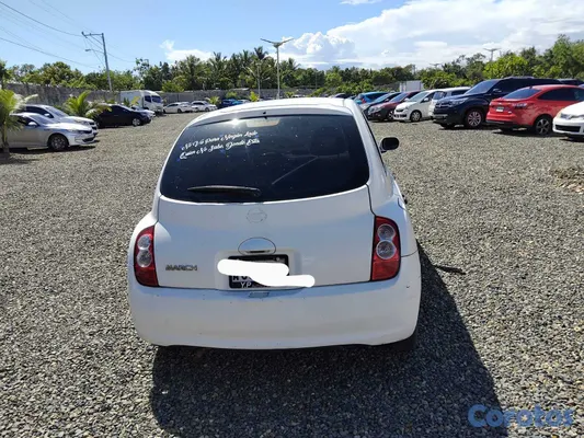 2009 Nissan March — foto 2 / 5