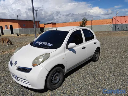 2009 Nissan March — foto 3 / 5