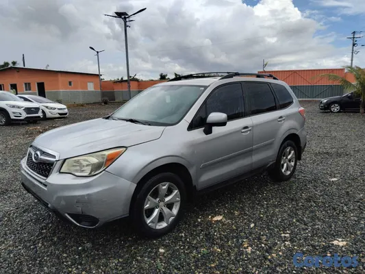 2014 Subaru Forester — foto 2 / 8