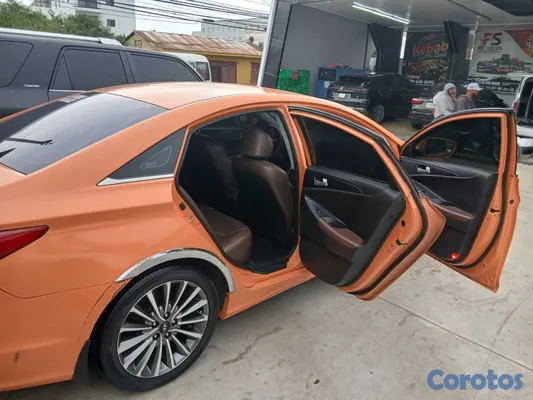 2014 Hyundai Sonata — foto 6 / 9