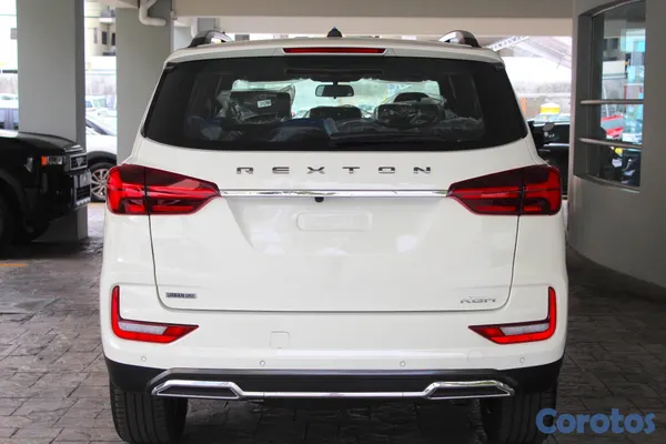 2026 KGM Rexton — foto 6 / 12