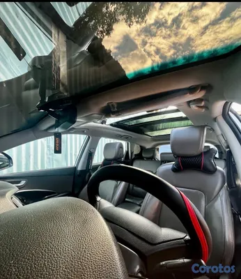 2014 Hyundai Santa Fe — foto 8 / 13