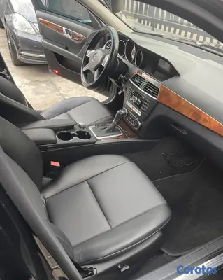 2014 Mercedes-Benz Clase C — foto 8 / 10