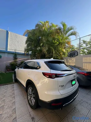 2017 Mazda CX-9 — foto 4 / 9