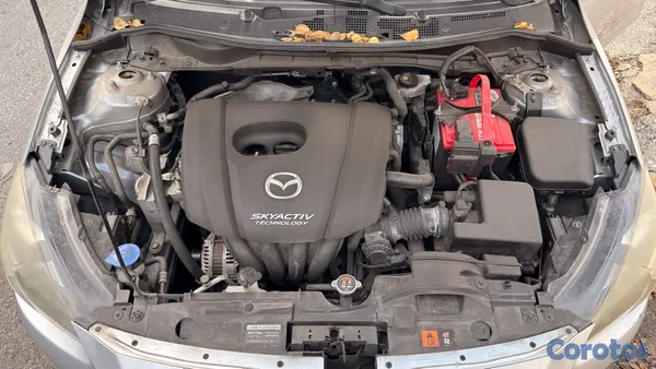 2019 Mazda Demio — foto 14 / 14