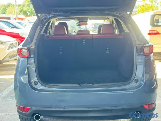 2021 Mazda — foto 5 / 8