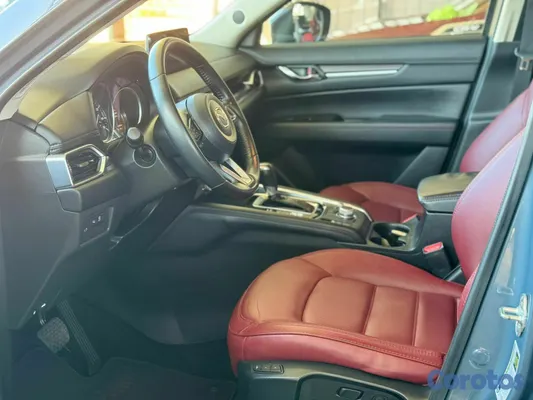 2021 Mazda — foto 6 / 8