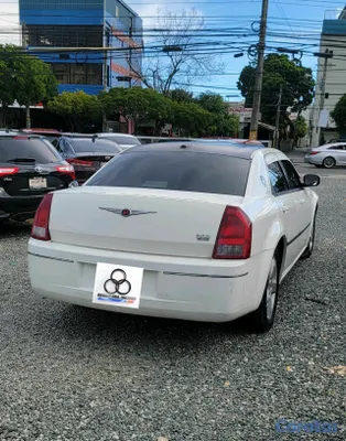 2006 Chrysler 300 — foto 9 / 10
