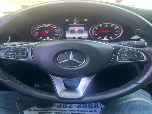 2017 Mercedes Clase GLC — foto 7 / 10