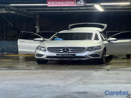 2017 Mercedes Clase GLC — foto 9 / 10