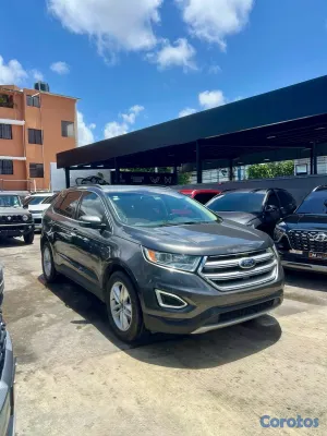 2017 Ford Edge — foto 2 / 11