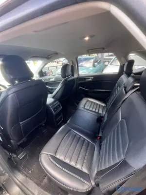 2017 Ford Edge — foto 5 / 11