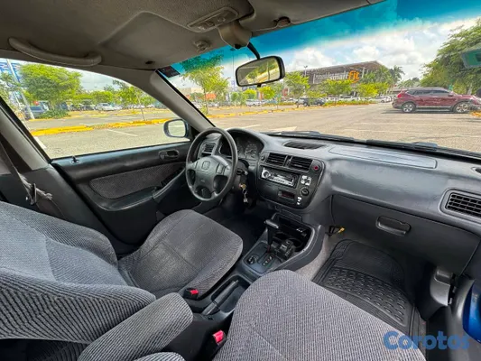 2000 Honda Civic — foto 6 / 13
