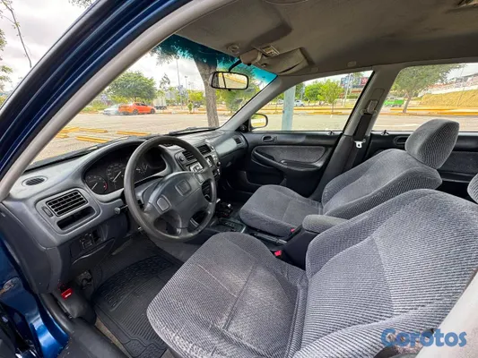 2000 Honda Civic — foto 9 / 13