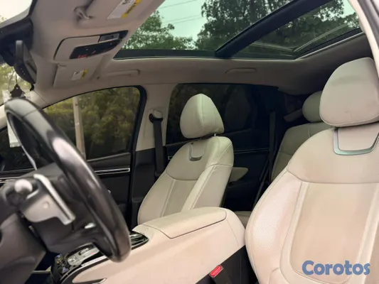 2023 Hyundai Tucson — foto 8 / 9