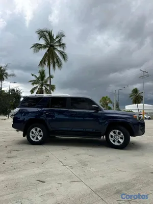 2024 Toyota 4 Runner — foto 3 / 12