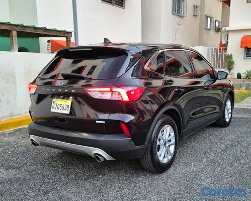 2020 Ford Escape — foto 3 / 7