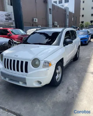 2010 Jeep Compass — foto 2 / 8