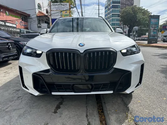2024 BMW Serie X — foto 2 / 13