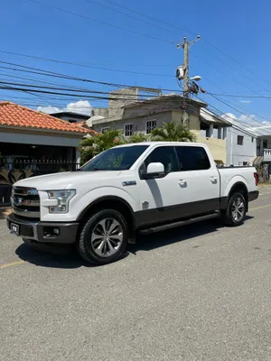 2017 Ford Serie F