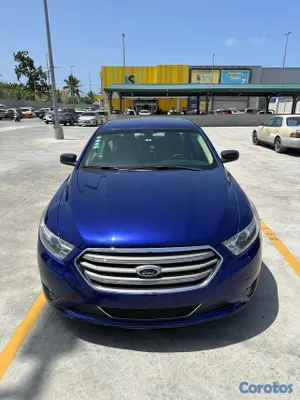 2013 Ford Taurus — foto 4 / 13