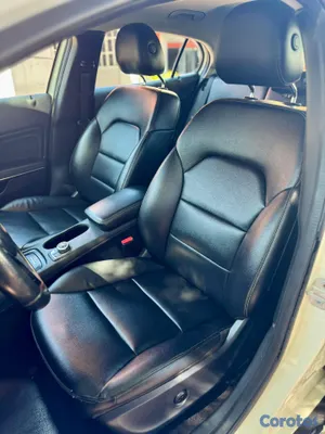 2015 Mercedes-Benz Clase GLA — foto 4 / 10