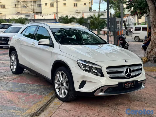 2015 Mercedes-Benz Clase GLA — foto 5 / 10
