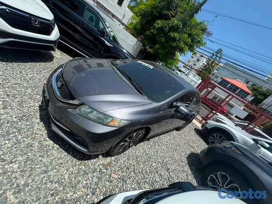 2014 Honda Civic — foto 10 / 13