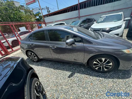 2014 Honda Civic — foto 11 / 13