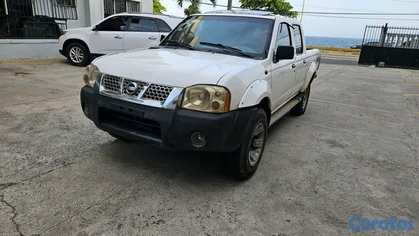 2003 Nissan Frontier — foto 3 / 8