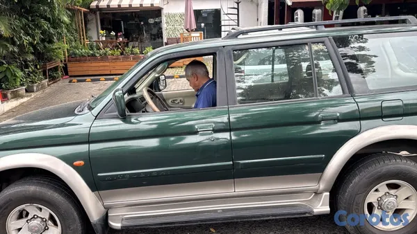 2001 Mitsubishi Nativa — foto 4 / 12