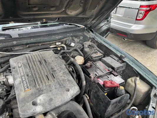 2001 Mitsubishi Nativa — foto 11 / 12