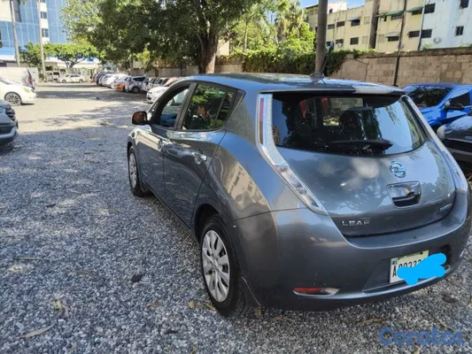 2014 Nissan Leaf — foto 4 / 9