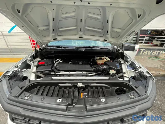 2022 Chevrolet Silverado — foto 5 / 9