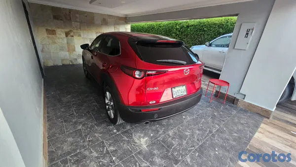 2024 Mazda CX-30 — foto 8 / 9