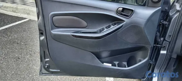 2019 Ford Figo — foto 9 / 16