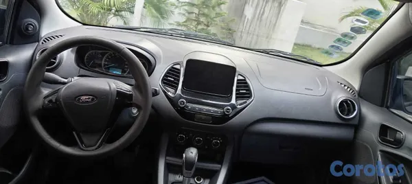 2019 Ford Figo — foto 13 / 16